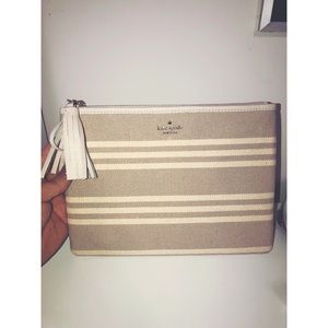 Kate Spade Larchmont clutch ♠️